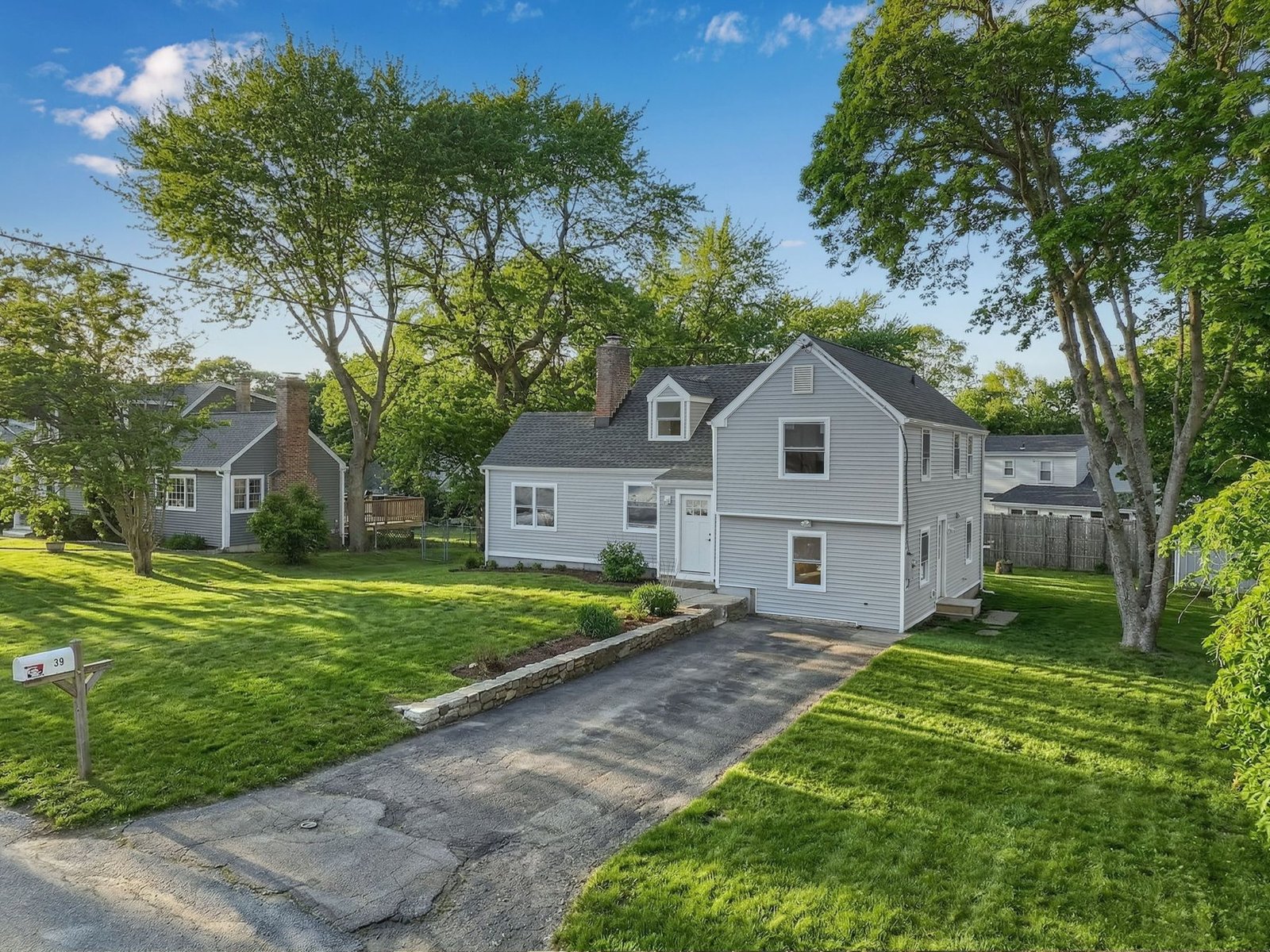 39 Crane Road, Stamford, CT
