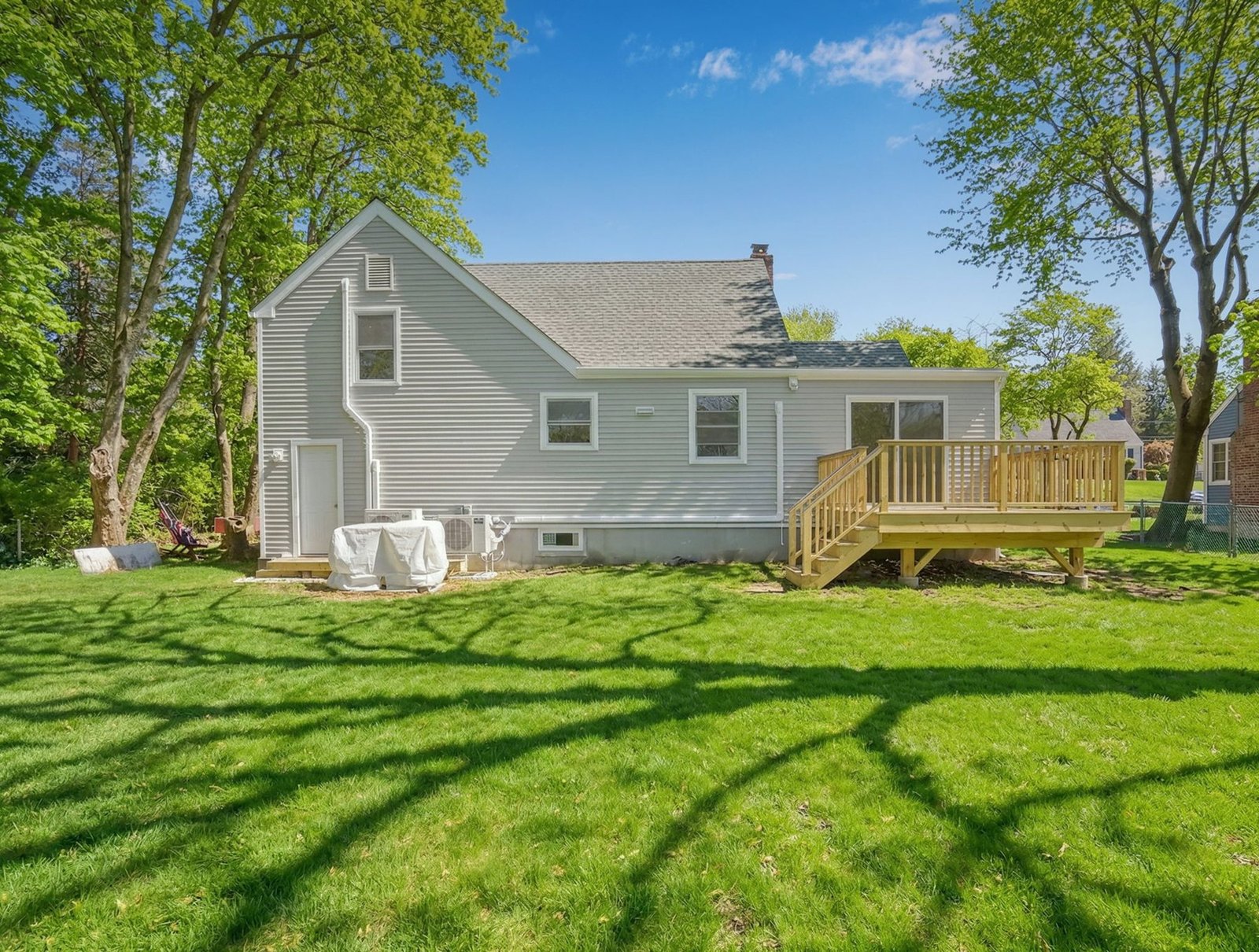 39 Crane Road, Stamford, CT